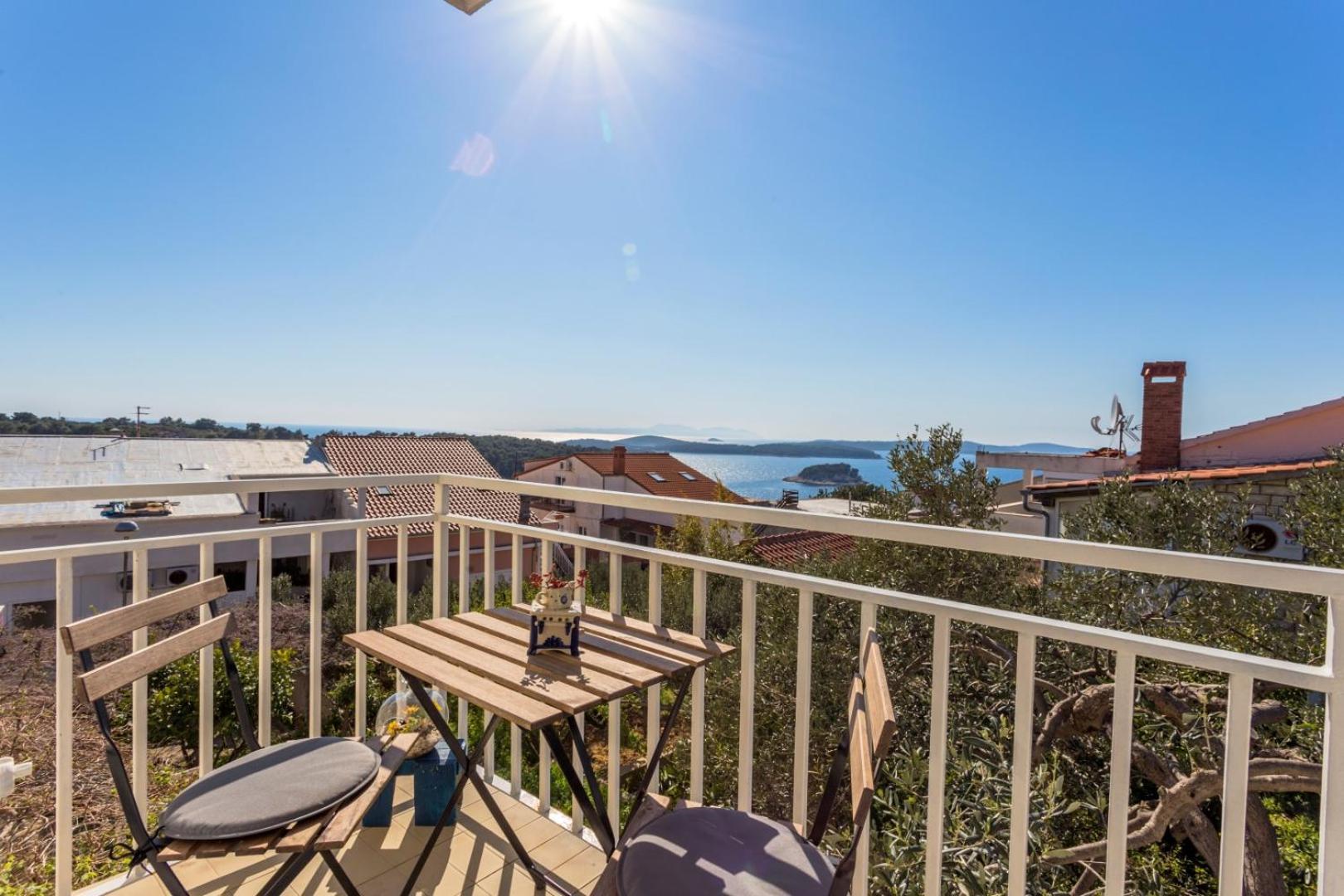 Peaceful Apartment With Beautiful View Đảo Hvar Ngoại thất bức ảnh