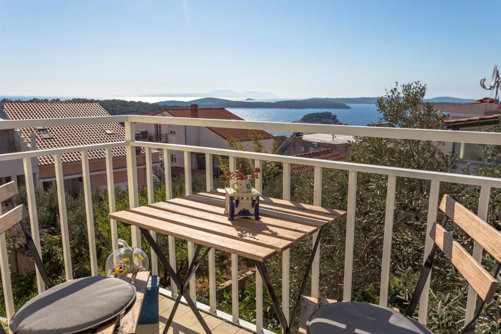 Peaceful Apartment With Beautiful View Đảo Hvar Ngoại thất bức ảnh