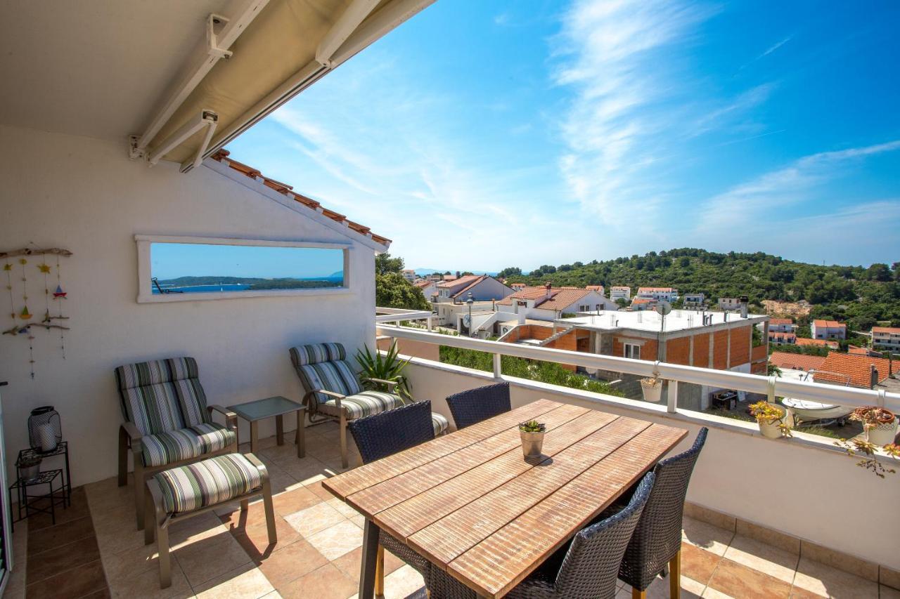Peaceful Apartment With Beautiful View Đảo Hvar Ngoại thất bức ảnh